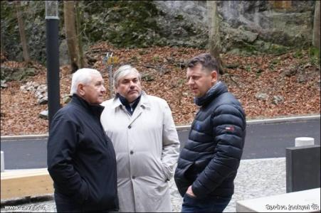 Punkevní jeskyně - slavnostní otevření prov. budovy