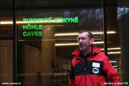 Punkevní jeskyně - slavnostní otevření prov. budovy